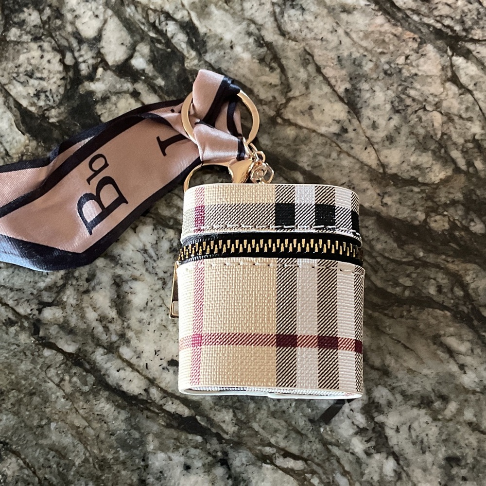 Burberry Beige Checkered Women's Bag